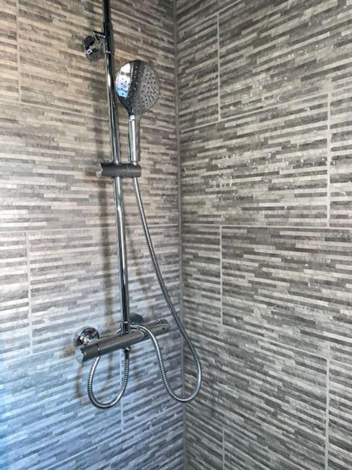 Modern 2 Bedroom Apartment In Derby City Centre Zewnętrze zdjęcie