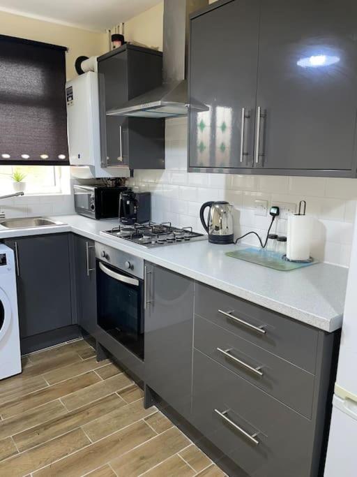 Modern 2 Bedroom Apartment In Derby City Centre Zewnętrze zdjęcie